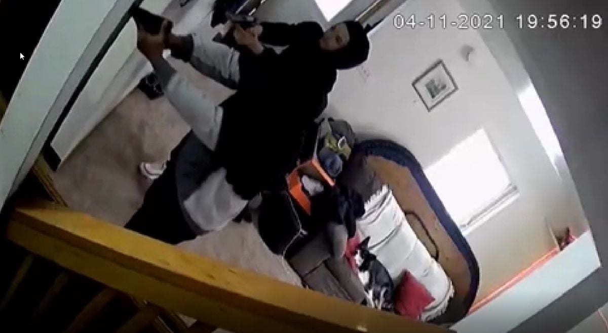 Alaska Troopers Hunt for Two Suspects in Home-Game Poker Robbery